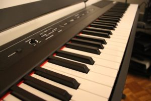 Alesis Recital Digitalpiano für Anfänger