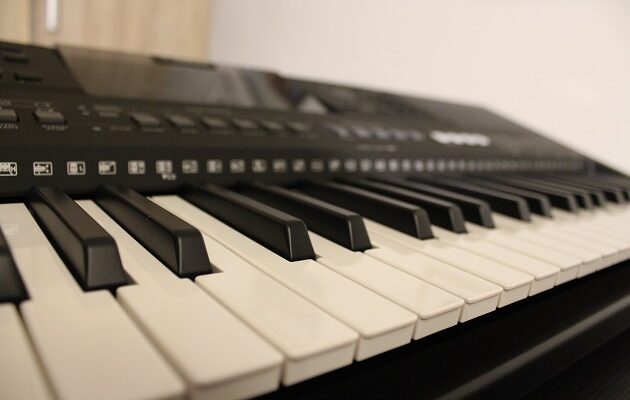 Einsteiger Keyboard Yamaha PSR-E463 im Test