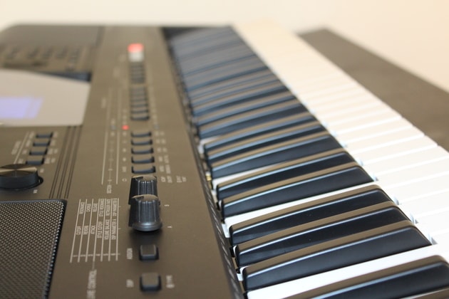 Yamaha PSR-E453 für Beginner