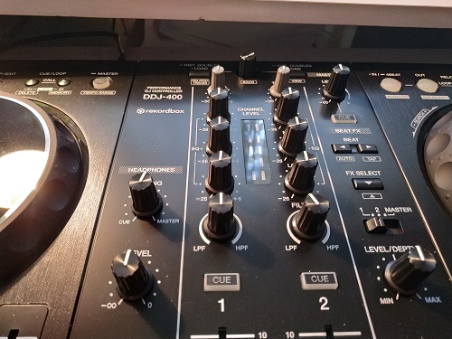 DJ Controller Funktionen mit Effekten