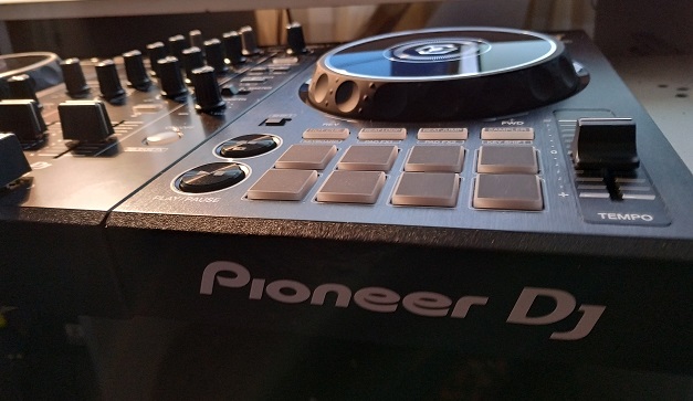 Pioneer DJ Controller