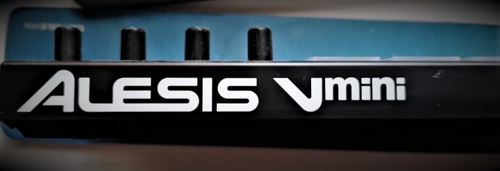 Alesis V-Mini Rückseite