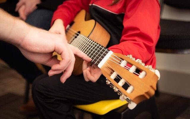 Spielzeug Gitarre für Kinder